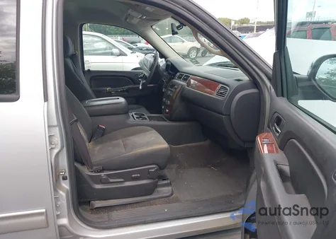 2012 Chevrolet Tahoe Ls z USA, uszkodzony, nr VIN 1GNSKAE06CR323428